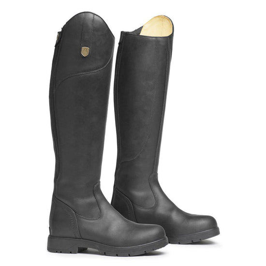 Waterproof boots for horse riding