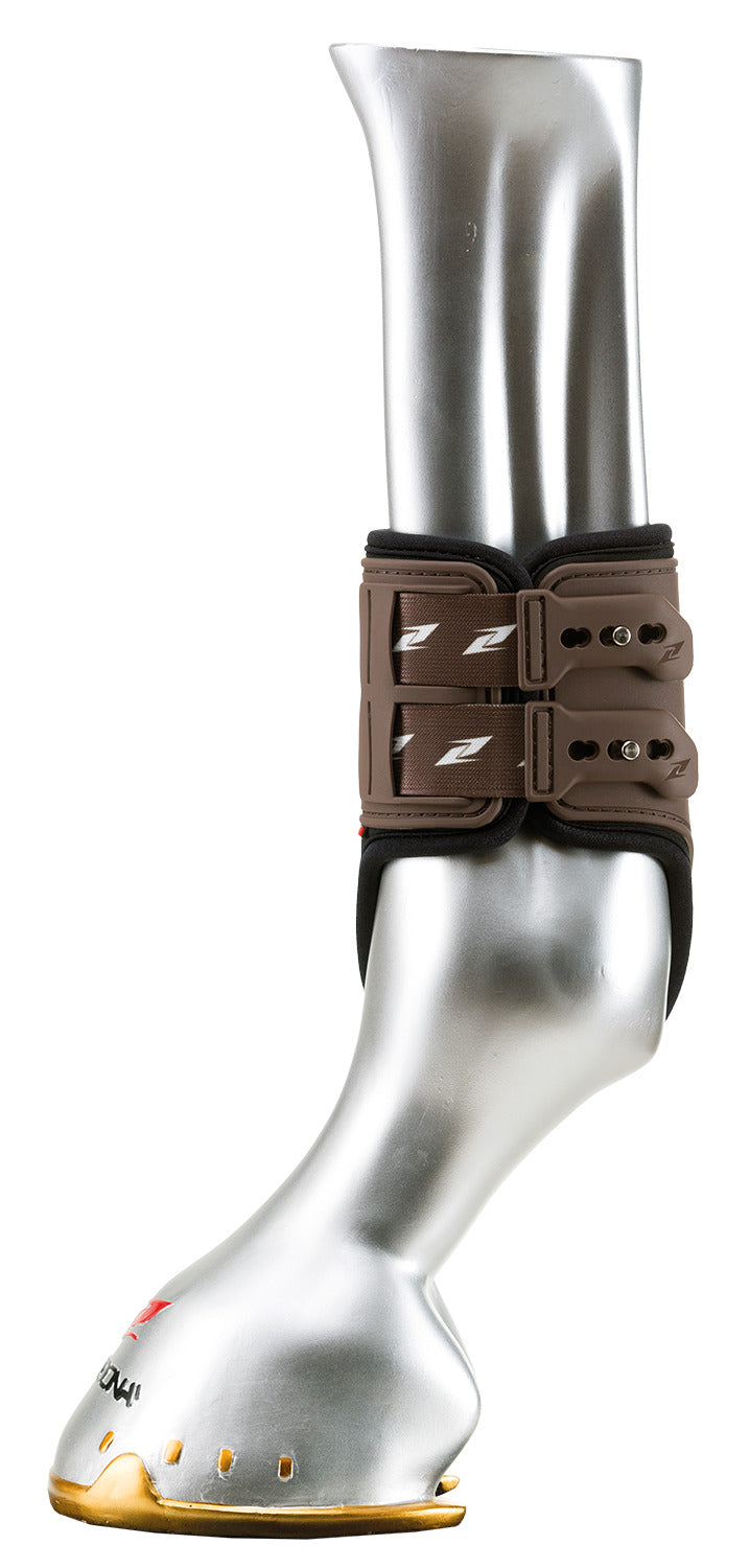 Zandona Carbon Air horse fetlock protection for equestrian sport.