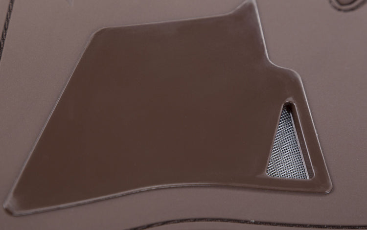 Zandona Sensitive+ equestrian stud guard with merino wool.