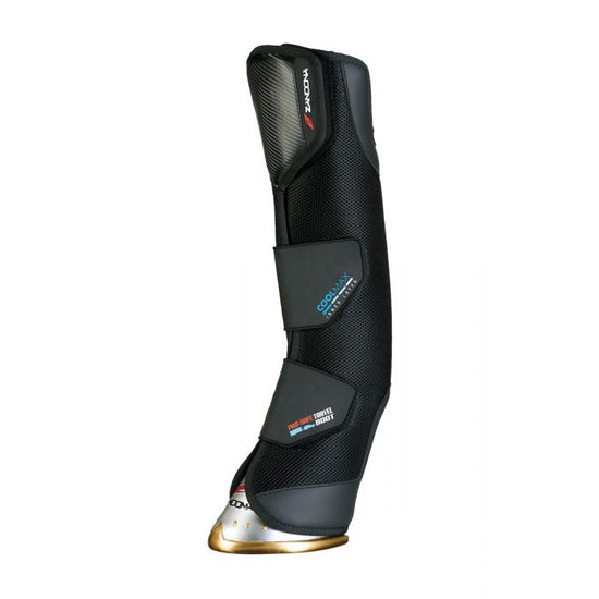 Zandona Pro-Safe Front Travel Boots for horse transport.