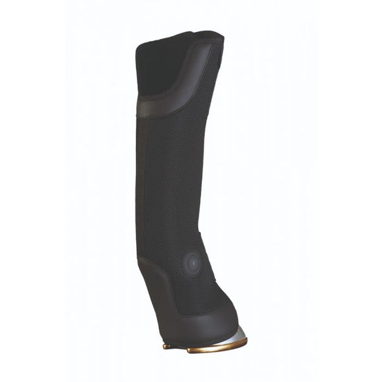 Zandona Pro-Safe horse transport boots with extended front-leg coverage.